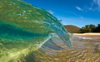 Collection\Msft\Landscapes: Shortbreak-Curl-Makena-Beach-Maui-Hawaii-US